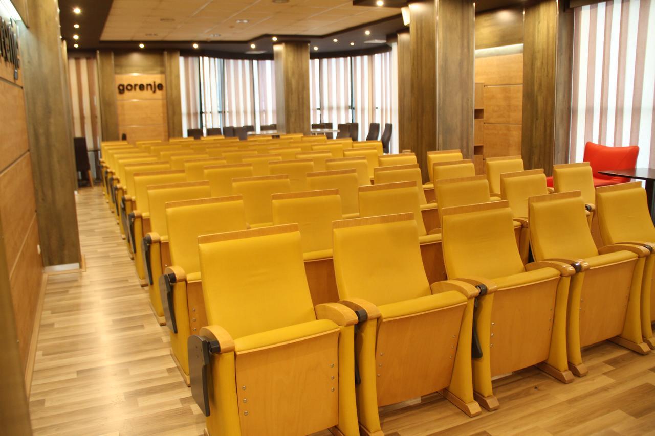 פרישטינה Hotel Gorenje מראה חיצוני תמונה