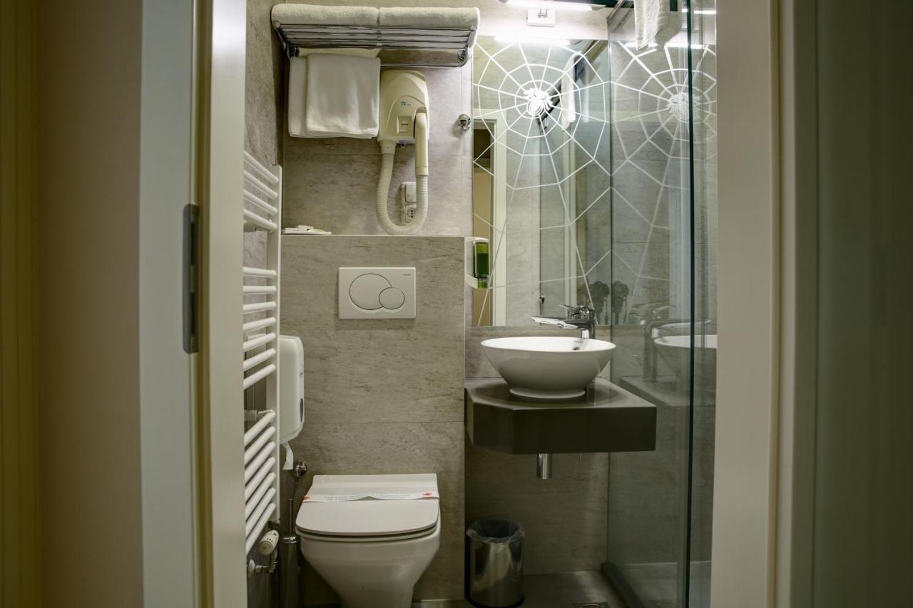 פרישטינה Hotel Gorenje מראה חיצוני תמונה