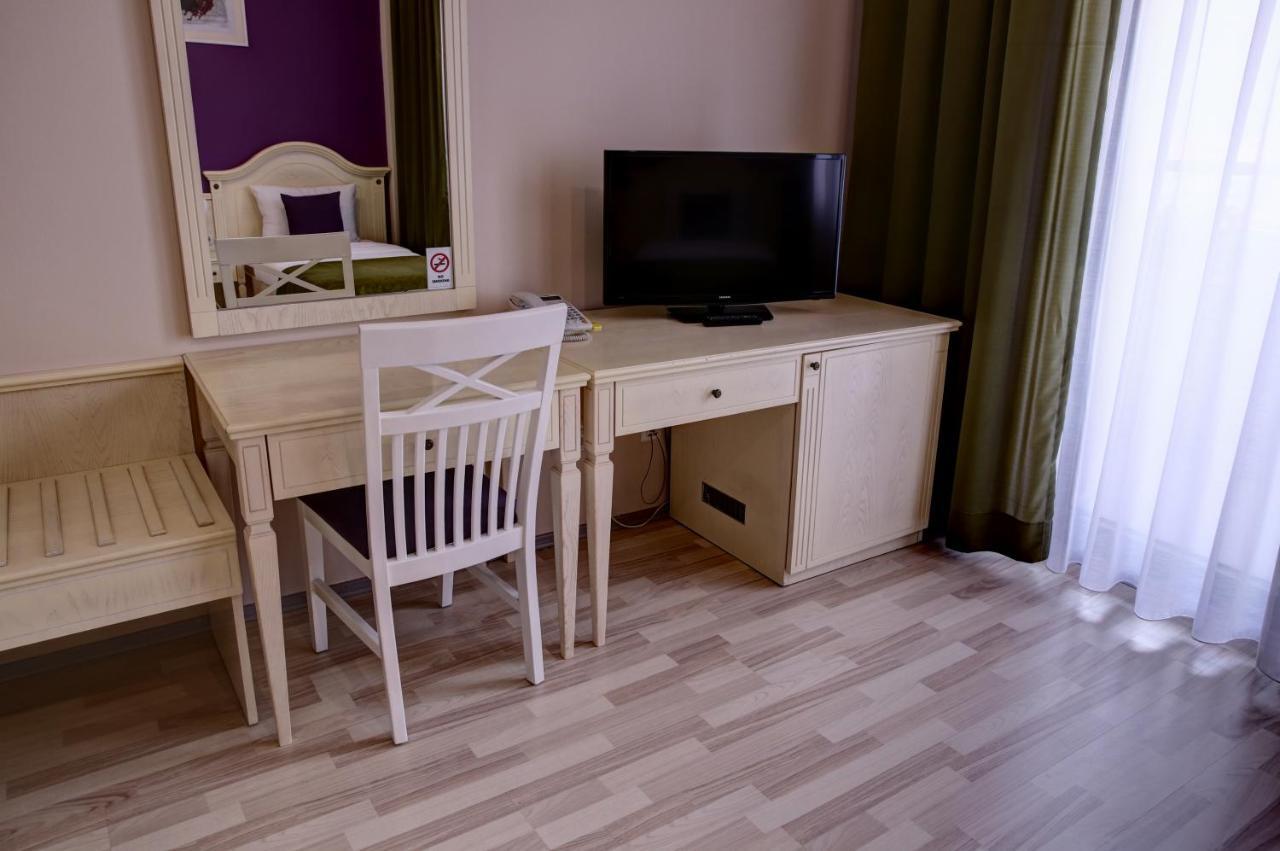 פרישטינה Hotel Gorenje מראה חיצוני תמונה